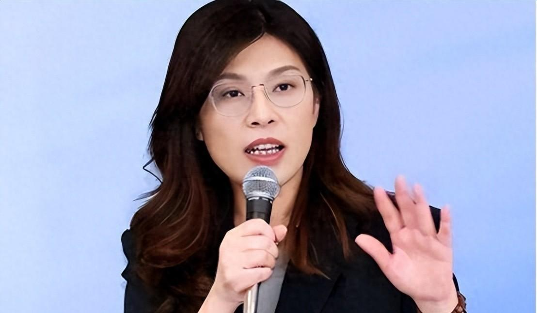 新2体育网址-郑丽文随行名单确认，两岸迎来新局面，不到24小时，美专机抵台